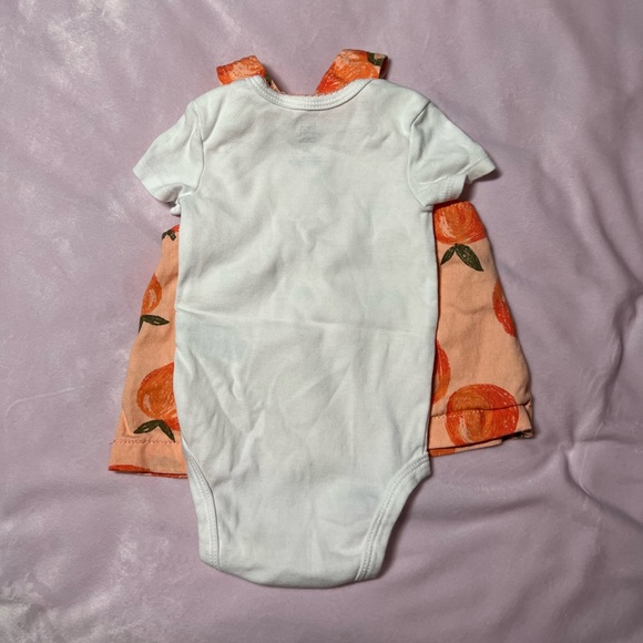 Feeling Peachy! 🍑 - Picture 9 of 9